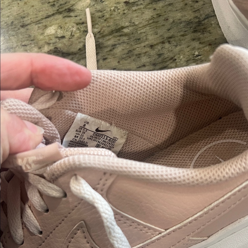 Nike Women's Air Force 1 Low Plt.Af.Orm 'Pink Oxford' size 8 - Picture 7 of 8